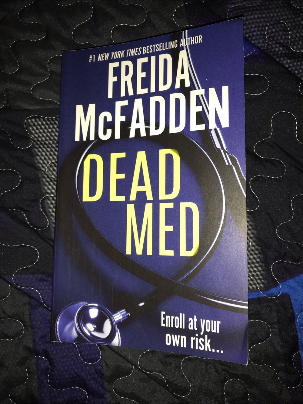 Dead Med - Paperback Thriller by McFadden